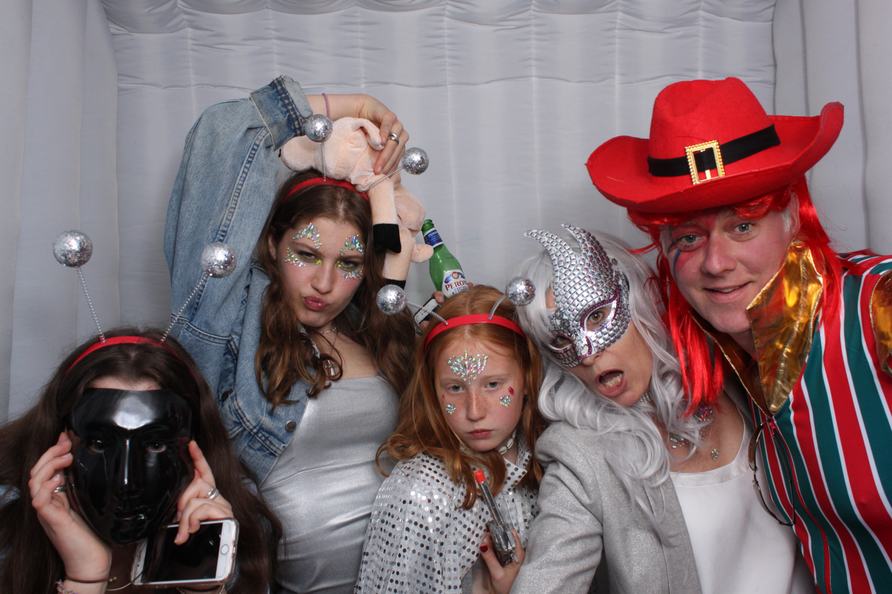 Happy Birthday Charlotte & Will | View more photos from the event at gallery.yourboothskent.co.uk/u/Your-Booths-Kent/Happy-Birthday-Charlotte-Will